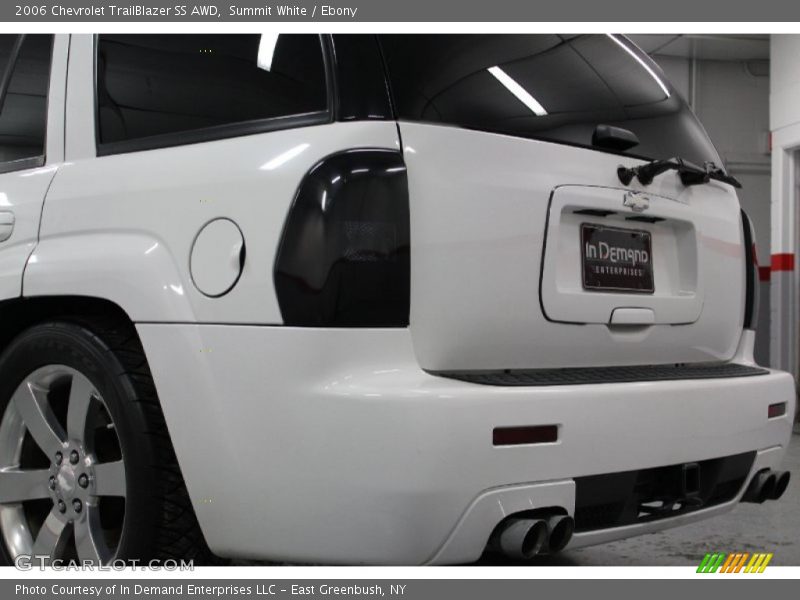 Summit White / Ebony 2006 Chevrolet TrailBlazer SS AWD