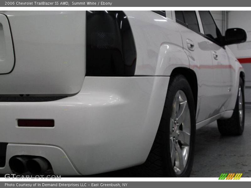 Summit White / Ebony 2006 Chevrolet TrailBlazer SS AWD