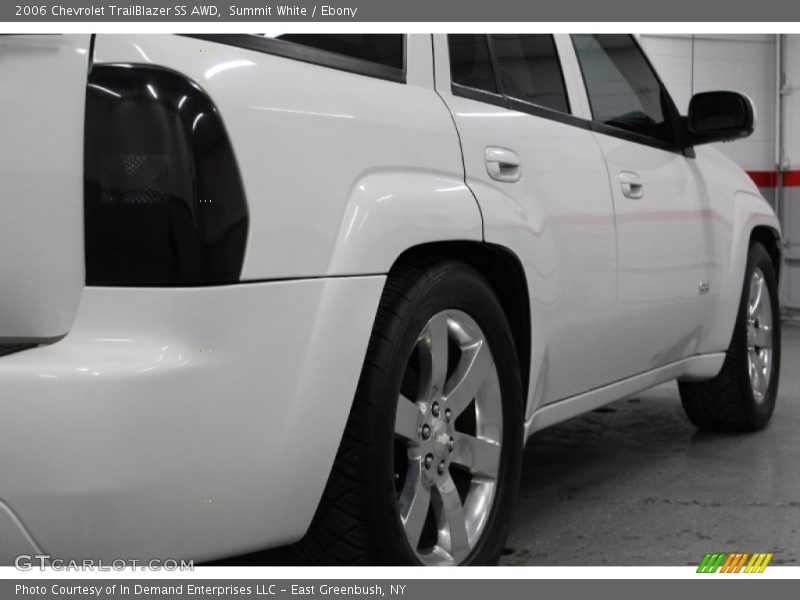 Summit White / Ebony 2006 Chevrolet TrailBlazer SS AWD