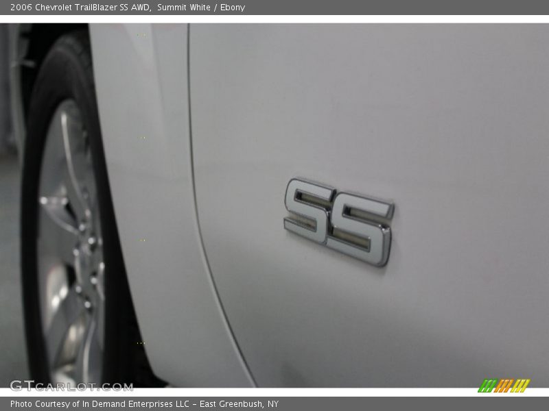 SS Badge - 2006 Chevrolet TrailBlazer SS AWD