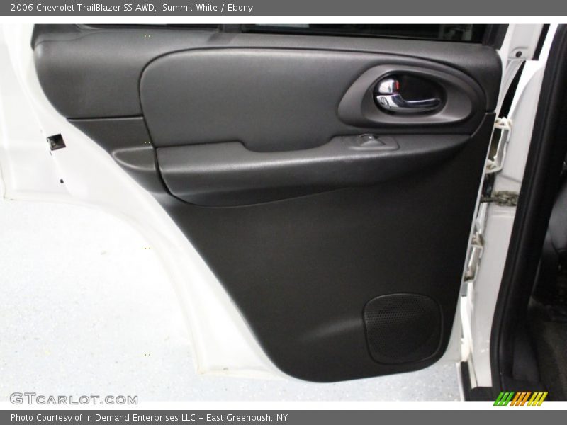 Summit White / Ebony 2006 Chevrolet TrailBlazer SS AWD