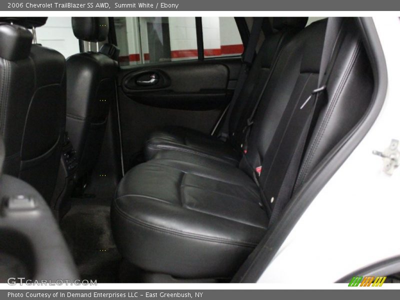 Summit White / Ebony 2006 Chevrolet TrailBlazer SS AWD