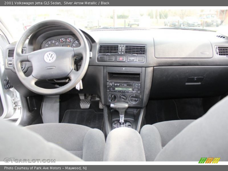 Silver Arrow Metallic / Black 2001 Volkswagen Jetta GLS Sedan