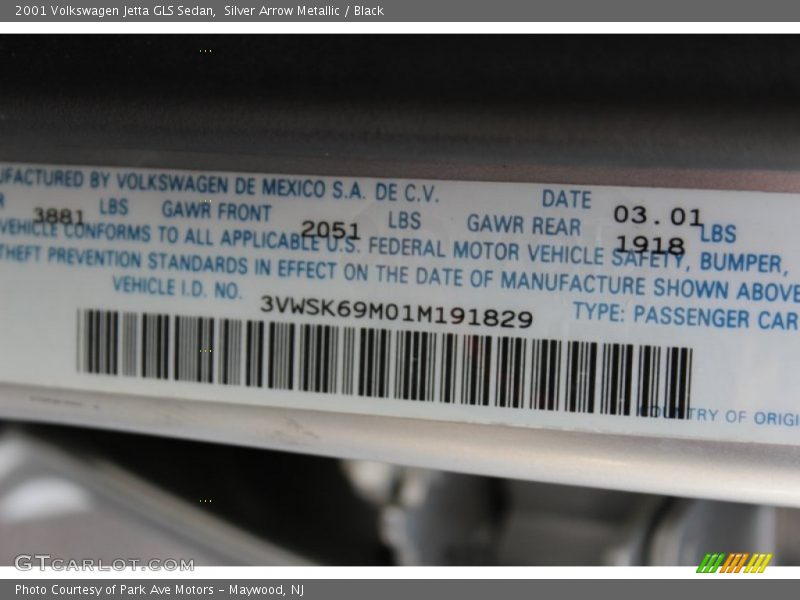 Silver Arrow Metallic / Black 2001 Volkswagen Jetta GLS Sedan