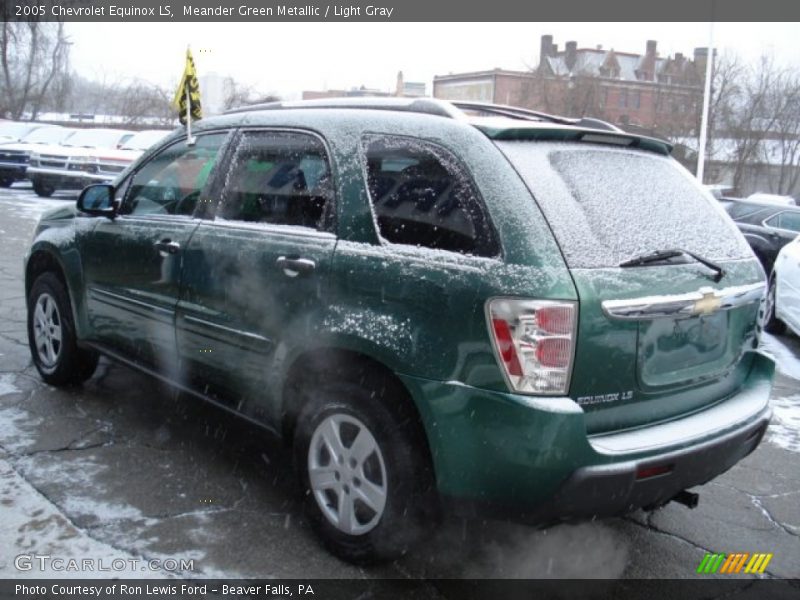 Meander Green Metallic / Light Gray 2005 Chevrolet Equinox LS