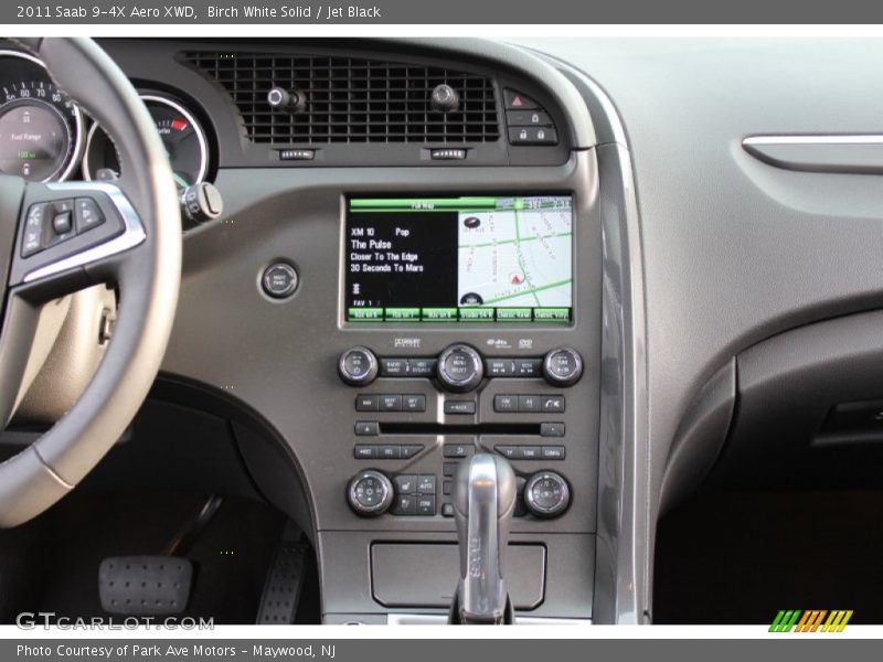 Controls of 2011 9-4X Aero XWD