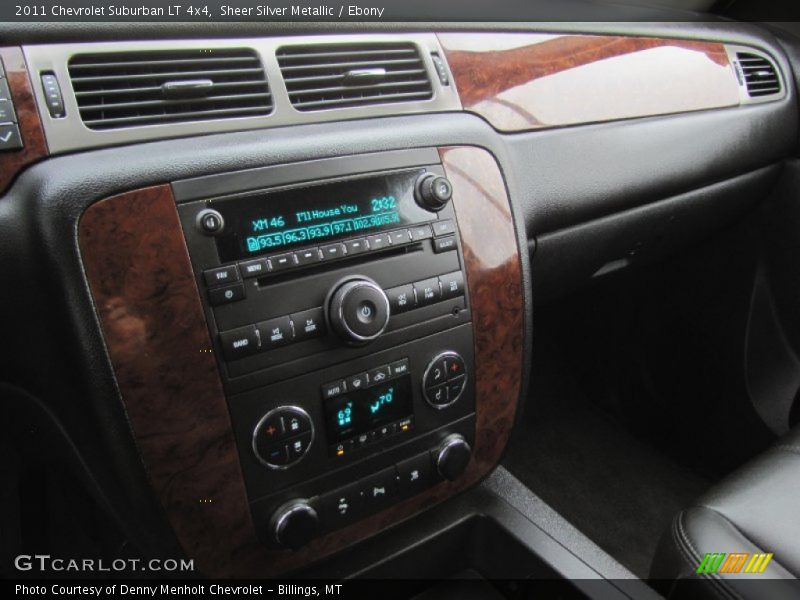 Sheer Silver Metallic / Ebony 2011 Chevrolet Suburban LT 4x4
