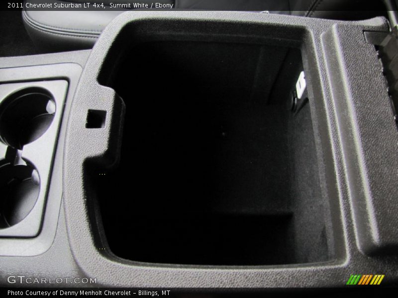Summit White / Ebony 2011 Chevrolet Suburban LT 4x4