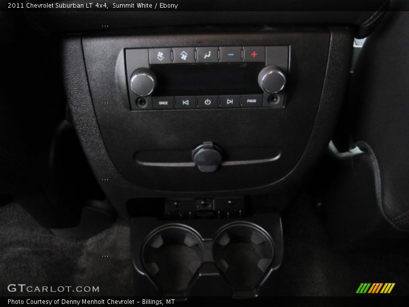 Summit White / Ebony 2011 Chevrolet Suburban LT 4x4