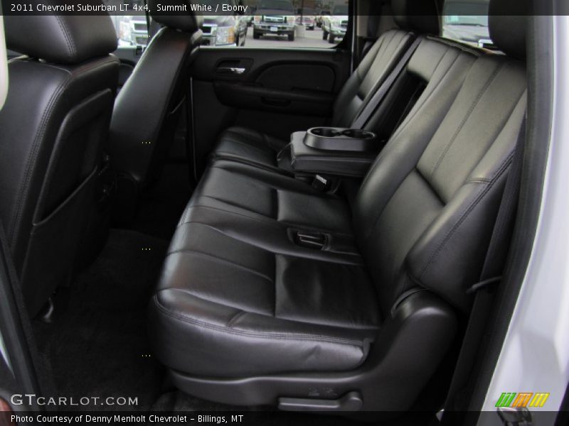 Summit White / Ebony 2011 Chevrolet Suburban LT 4x4