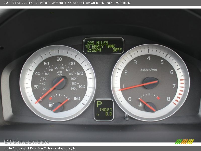 Celestial Blue Metallic / Soverign Hide Off Black Leather/Off Black 2011 Volvo C70 T5