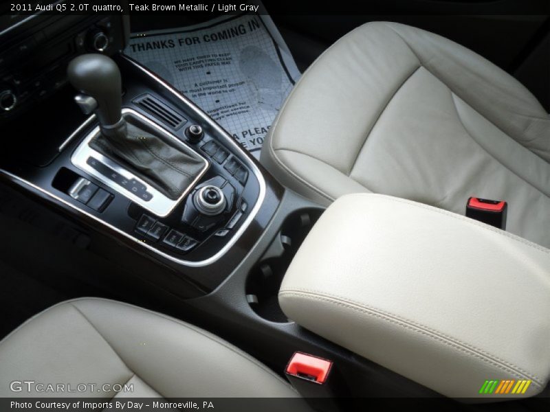 Teak Brown Metallic / Light Gray 2011 Audi Q5 2.0T quattro