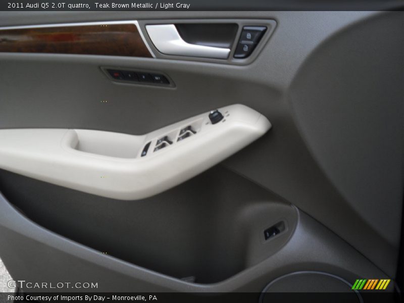 Teak Brown Metallic / Light Gray 2011 Audi Q5 2.0T quattro