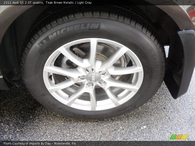 Teak Brown Metallic / Light Gray 2011 Audi Q5 2.0T quattro