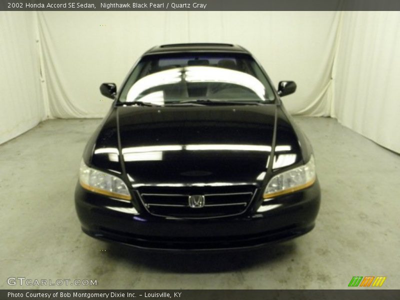 Nighthawk Black Pearl / Quartz Gray 2002 Honda Accord SE Sedan