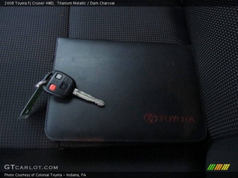 Titanium Metallic / Dark Charcoal 2008 Toyota FJ Cruiser 4WD