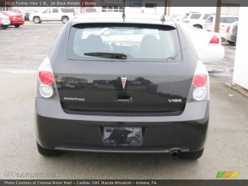 Jet Black Metallic / Ebony 2010 Pontiac Vibe 1.8L