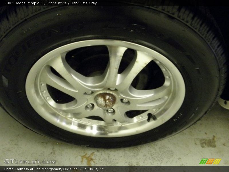 Stone White / Dark Slate Gray 2002 Dodge Intrepid SE