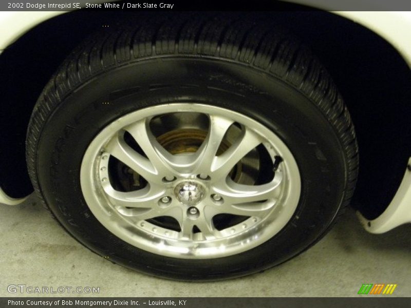 Stone White / Dark Slate Gray 2002 Dodge Intrepid SE