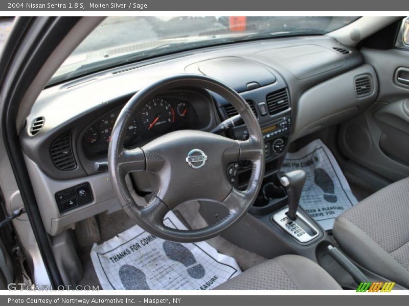 Molten Silver / Sage 2004 Nissan Sentra 1.8 S