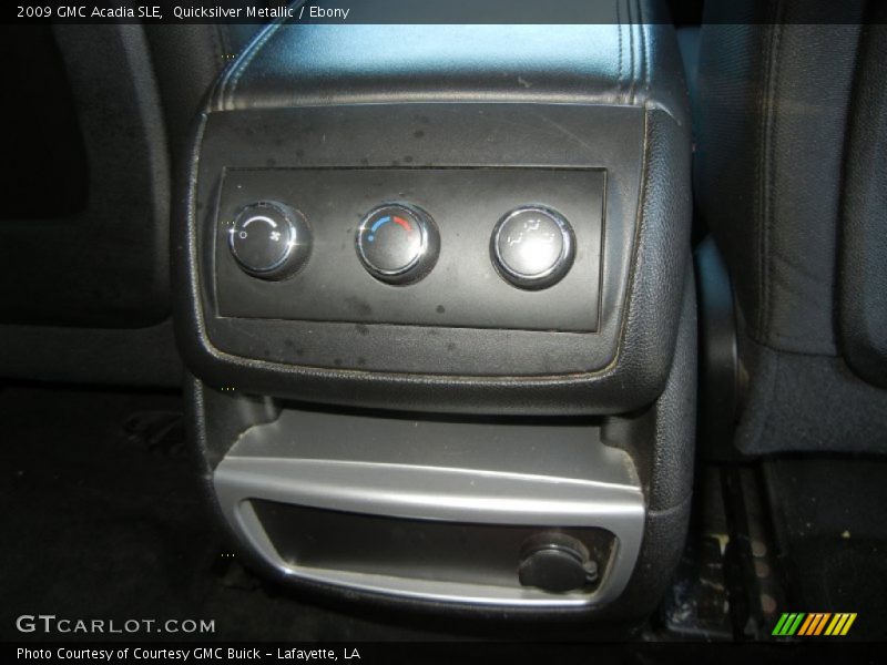 Quicksilver Metallic / Ebony 2009 GMC Acadia SLE