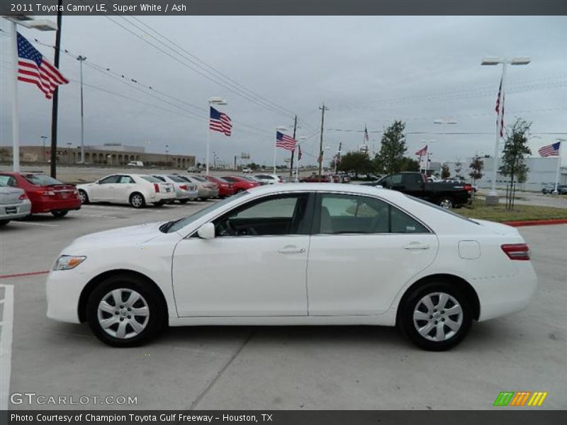 Super White / Ash 2011 Toyota Camry LE
