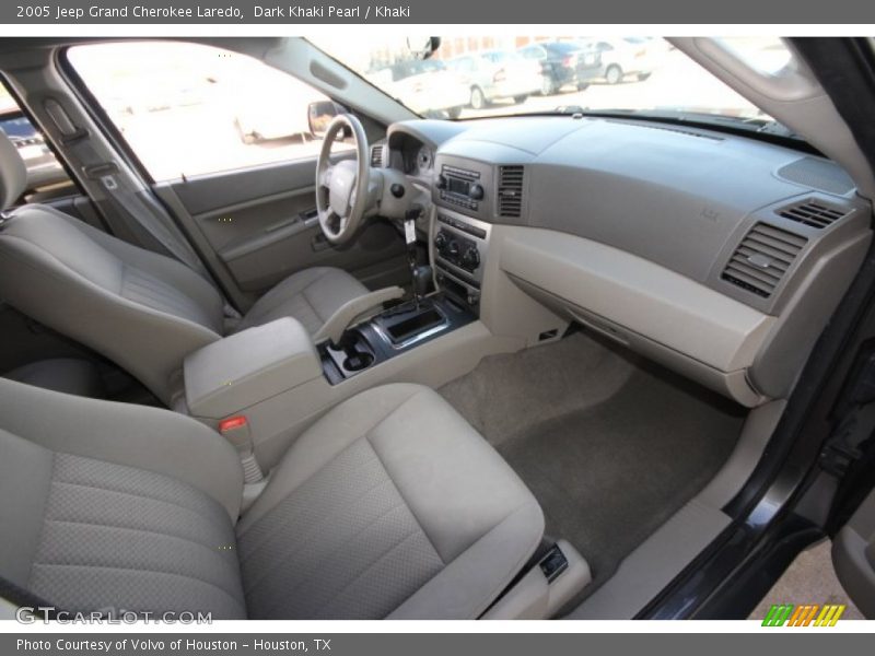  2005 Grand Cherokee Laredo Khaki Interior