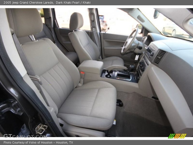  2005 Grand Cherokee Laredo Khaki Interior