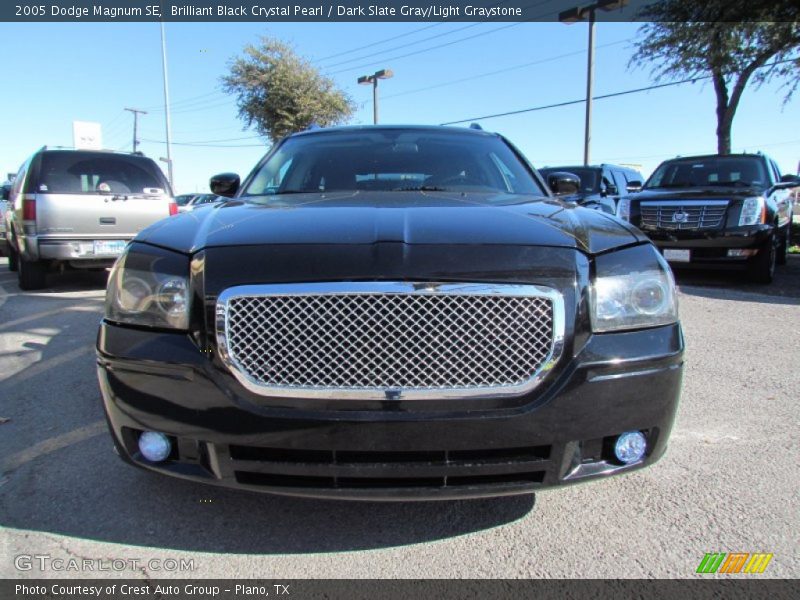 Brilliant Black Crystal Pearl / Dark Slate Gray/Light Graystone 2005 Dodge Magnum SE