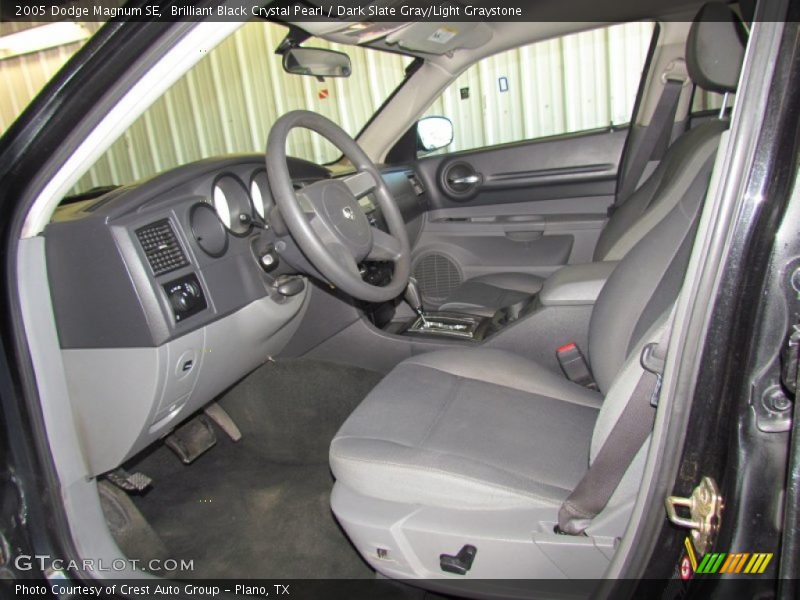 Brilliant Black Crystal Pearl / Dark Slate Gray/Light Graystone 2005 Dodge Magnum SE
