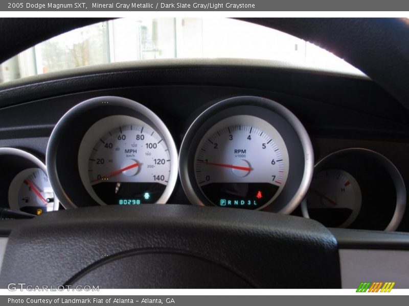 Mineral Gray Metallic / Dark Slate Gray/Light Graystone 2005 Dodge Magnum SXT