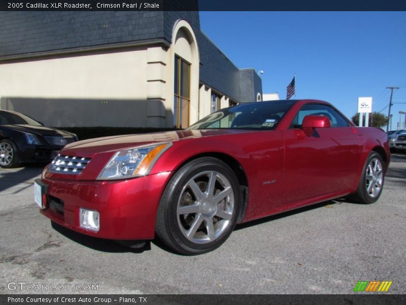 Front 3/4 View of 2005 XLR Roadster