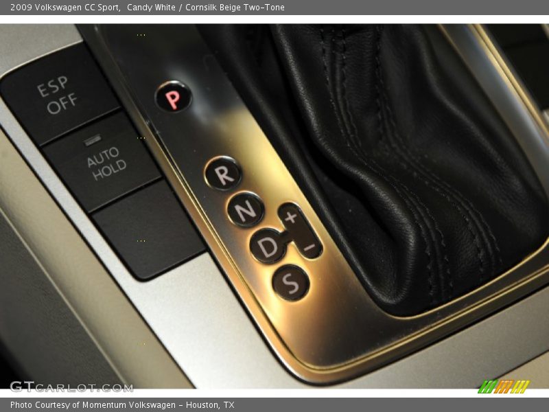 Candy White / Cornsilk Beige Two-Tone 2009 Volkswagen CC Sport