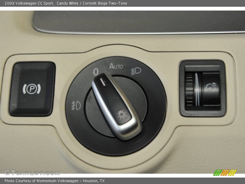 Candy White / Cornsilk Beige Two-Tone 2009 Volkswagen CC Sport