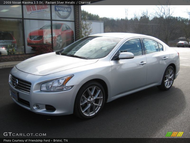 Radiant Silver Metallic / Charcoal 2009 Nissan Maxima 3.5 SV