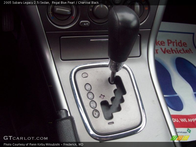Regal Blue Pearl / Charcoal Black 2005 Subaru Legacy 2.5i Sedan