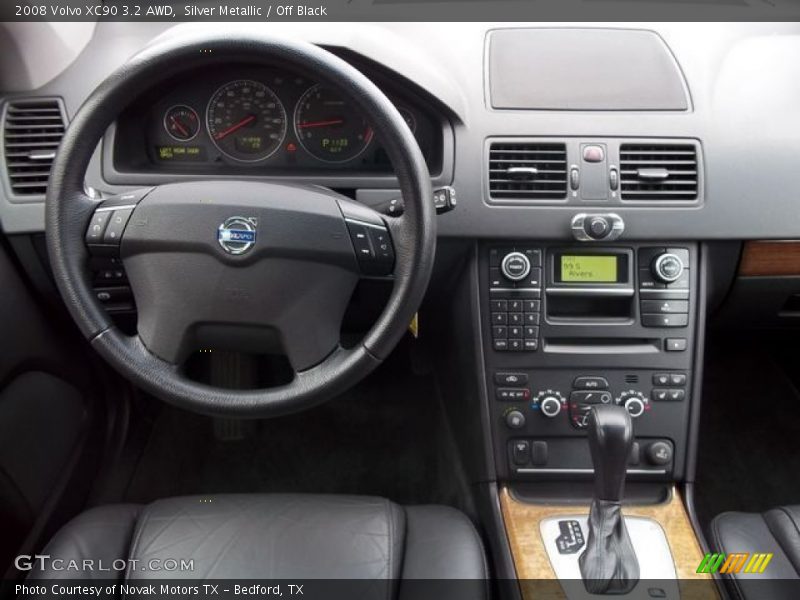 Silver Metallic / Off Black 2008 Volvo XC90 3.2 AWD