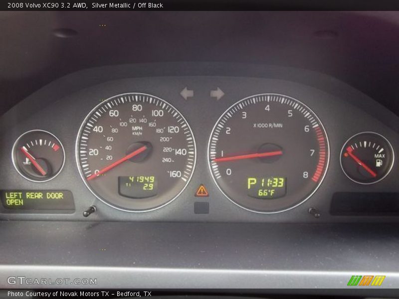 Silver Metallic / Off Black 2008 Volvo XC90 3.2 AWD