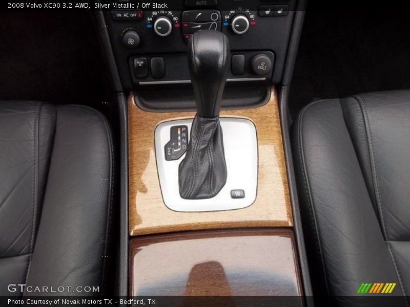Silver Metallic / Off Black 2008 Volvo XC90 3.2 AWD