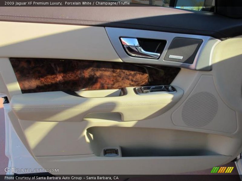 Porcelain White / Champagne/Truffle 2009 Jaguar XF Premium Luxury