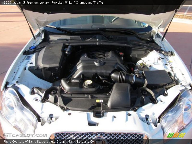 Porcelain White / Champagne/Truffle 2009 Jaguar XF Premium Luxury