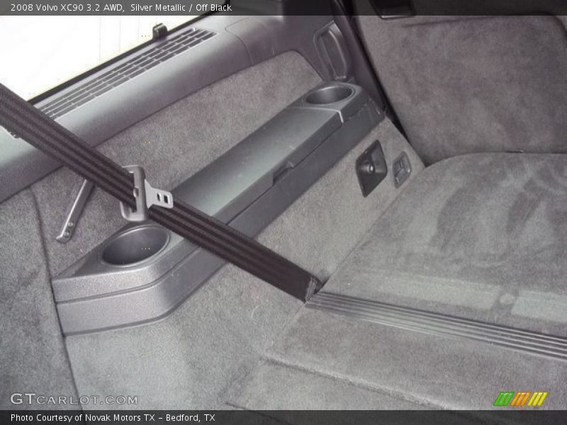 Silver Metallic / Off Black 2008 Volvo XC90 3.2 AWD