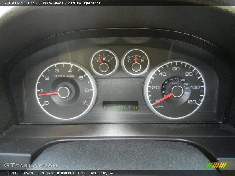 White Suede / Medium Light Stone 2009 Ford Fusion SE