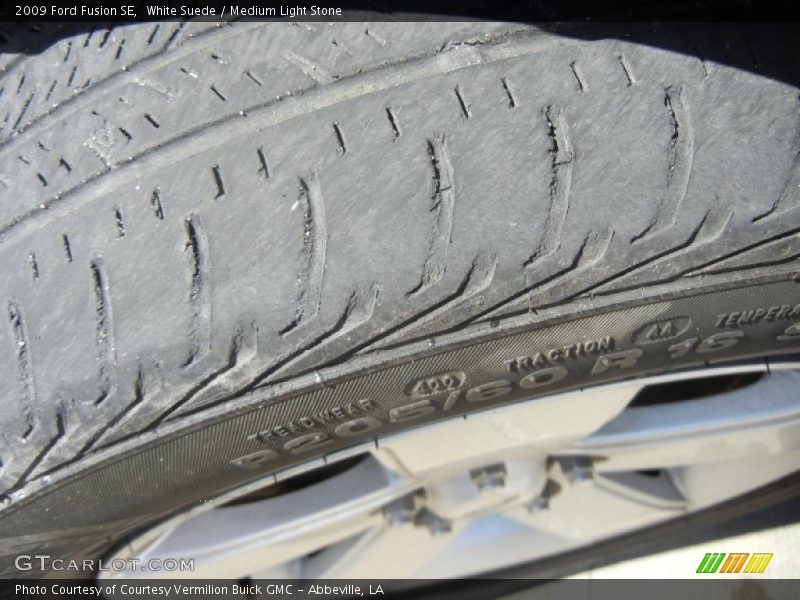 White Suede / Medium Light Stone 2009 Ford Fusion SE