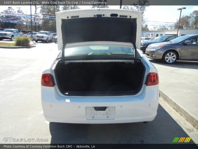 White Gold Flash Tri-Coat / Cocoa/Cashmere 2007 Buick Lucerne CXL