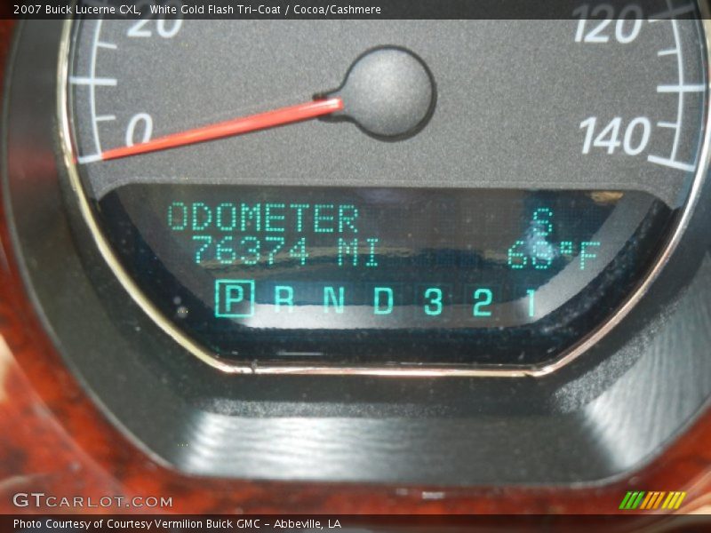 White Gold Flash Tri-Coat / Cocoa/Cashmere 2007 Buick Lucerne CXL