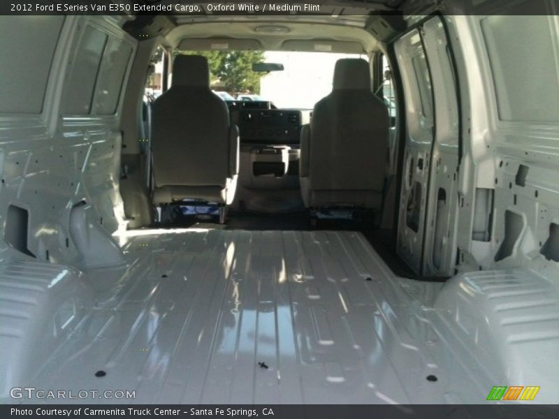  2012 E Series Van E350 Extended Cargo Trunk