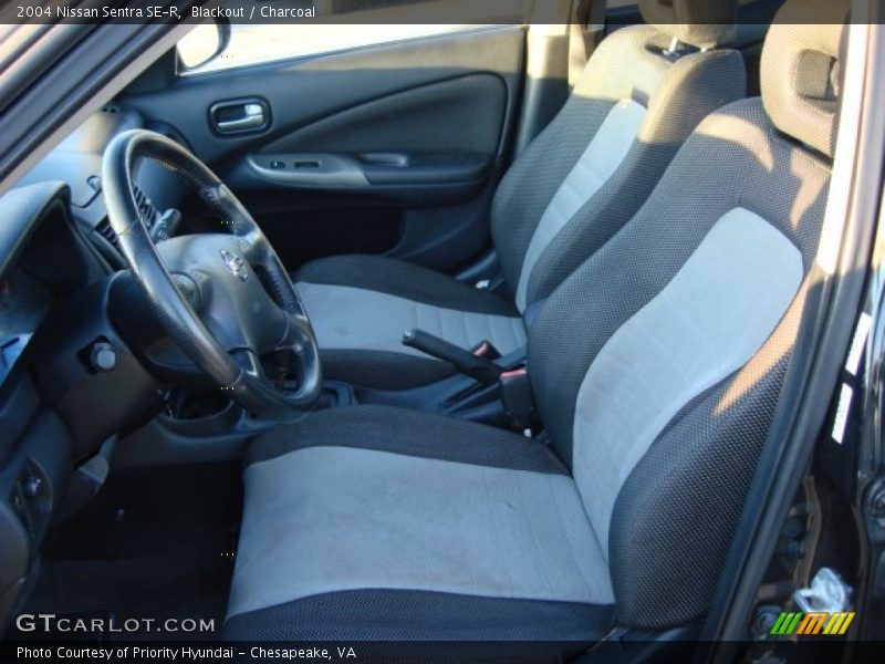 Blackout / Charcoal 2004 Nissan Sentra SE-R