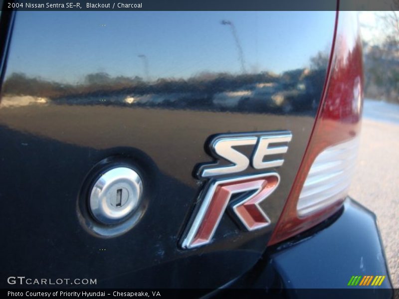  2004 Sentra SE-R Logo