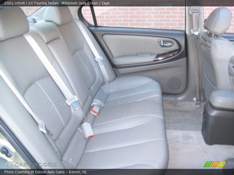 Millenium Jade Green / Sage 2001 Infiniti I 30 Touring Sedan